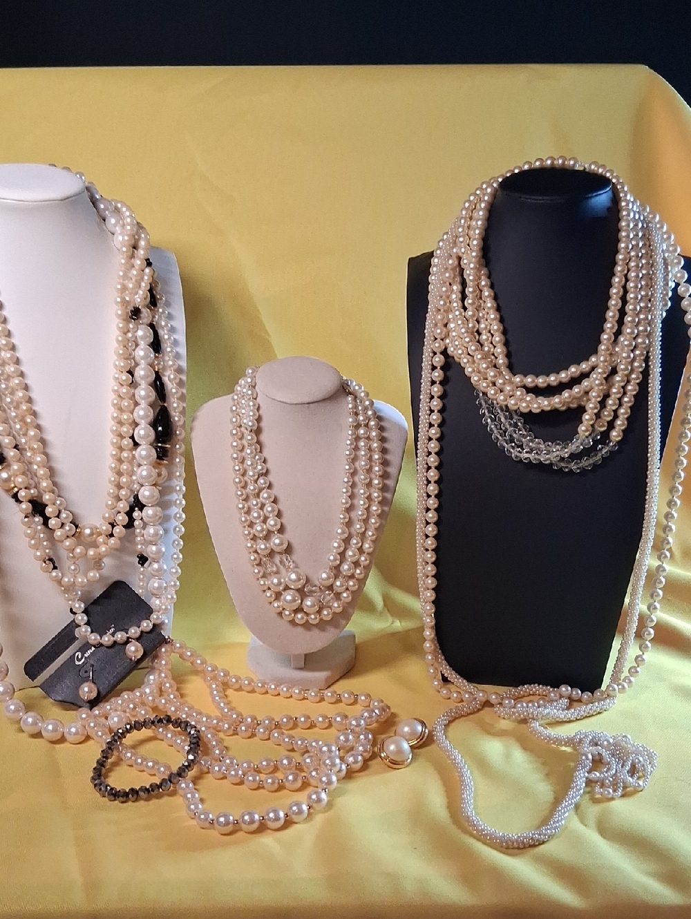 Faux Pearl Jewelry Lot